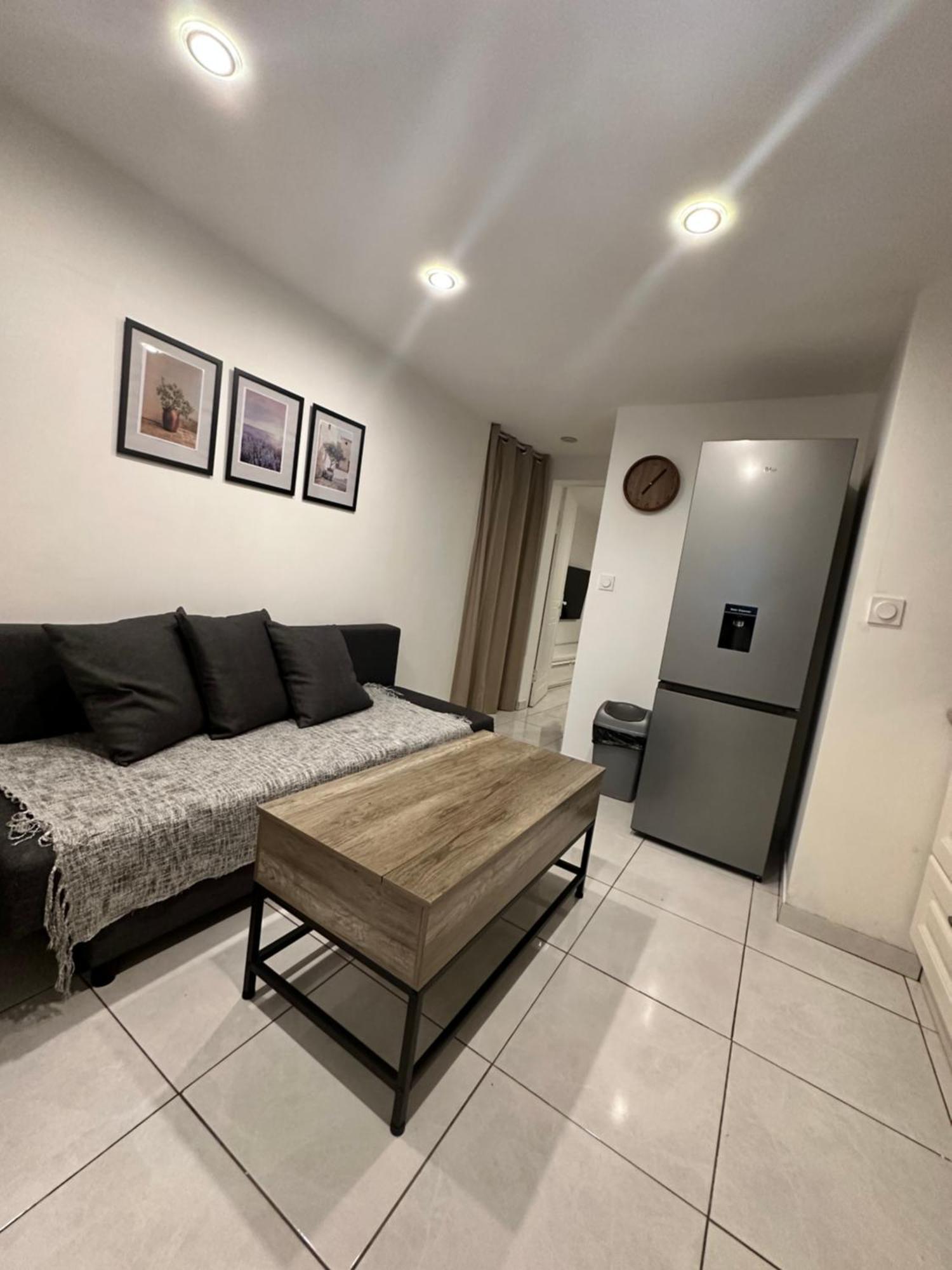 Jolie Appartement Nice Proche Mer Et Aeroport Une Chambre Plus Salon Avec Cuisine Экстерьер фото